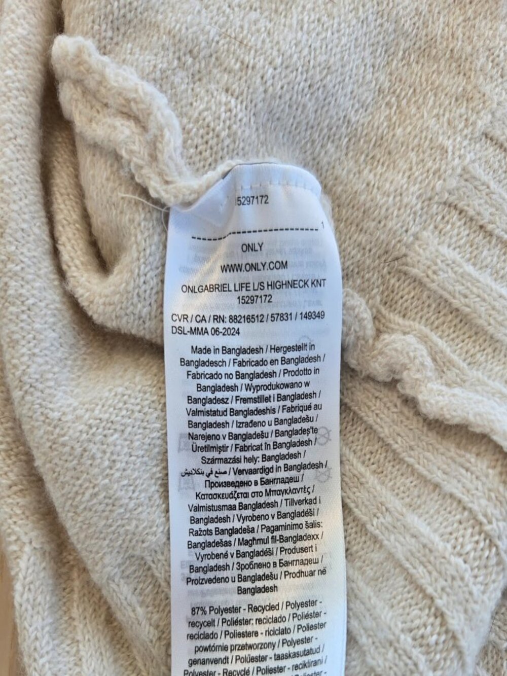 NWOT ONLY Gabrielle Soft Knit Turtleneck Sweater in Oatmeal - Picture 9 of 9